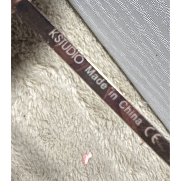 Tortoise Shell Women's Sunglasses - Picture 6 of 9